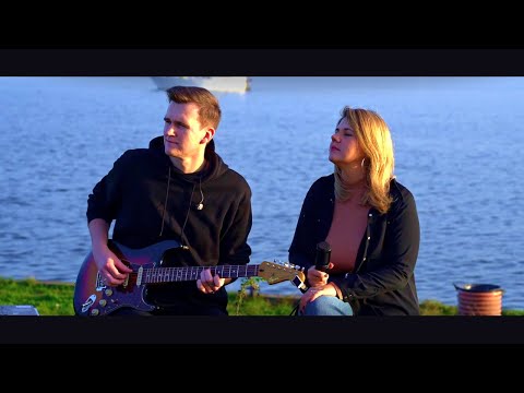 Nie pytaj o Polskę - Martyna Sabak & Arek Borzęcki (na żywo nad zalewem)