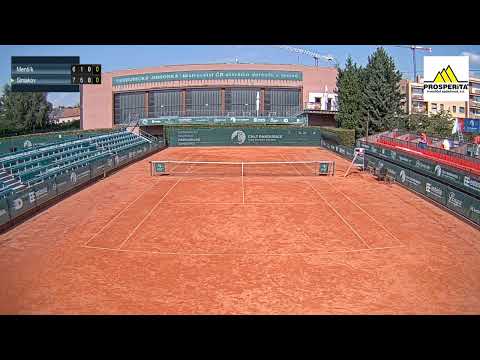 Centr Kurt_13.8.2021 - 94. Pardubická Juniorka - MČR dorostu - Finále dvouhry - Menšík - Siniakov