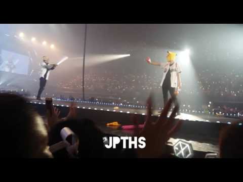 160911 ChanBaek Moment in #EXOrDIUMinBKKDay2