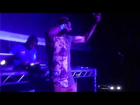 How We Live - MafiaMoolah