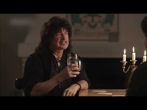 Ritchie Blackmore discusses leaving home and moving away from his parents in the early 1960's.
