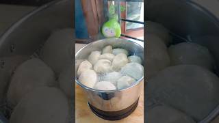 Agar aap 😟rahte ho🤪 ghar se dur toh kettle me banao momos aur pao ghar wala ahsaas #shorts #hostel