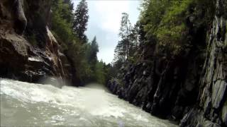 preview picture of video 'Paddling Mulkhura river near Mestia, Georgia'