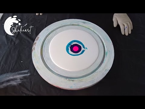 120. Sheleeart - 'Sound on"  My small spinner set up, and a little bit on layering colours