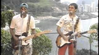 Jorge Ben Jor e Samuel Rosa / Skank - "Cadê o Penalty (Jorge Ben Jor) / Dança do Calango (Skank)" -