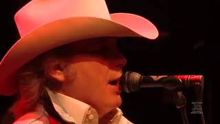 DWIGHT YOAKAM LIVE IN CONCERT HOLLYWOOD