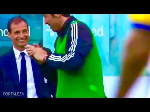 Le giocate da trequartista di Chiellini