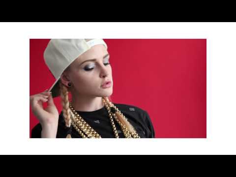 SIXSIX, CHICKS & KICKS