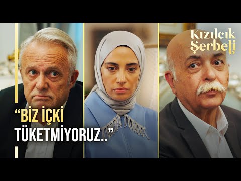 Umut'un ailesinden içki hediyesi! | Kızılcık Şerbeti 28. Bölüm