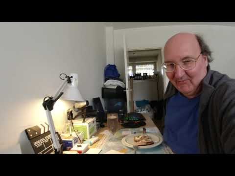 MongoTV_4610 - Min Frokost - 2 Rugbrødsmadder Med KØDPØLSE og Majonaise