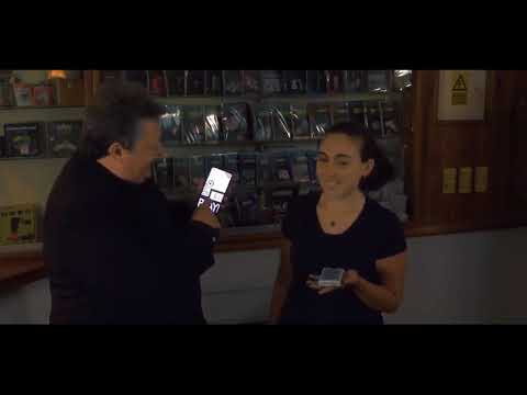 Saturn Magic - Zooming Box (Blue) by Mag Gerard and Henry Evans