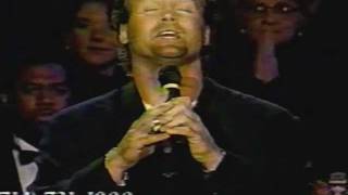 Michael English - Beyond The Open Door  (live on tbn 1997)