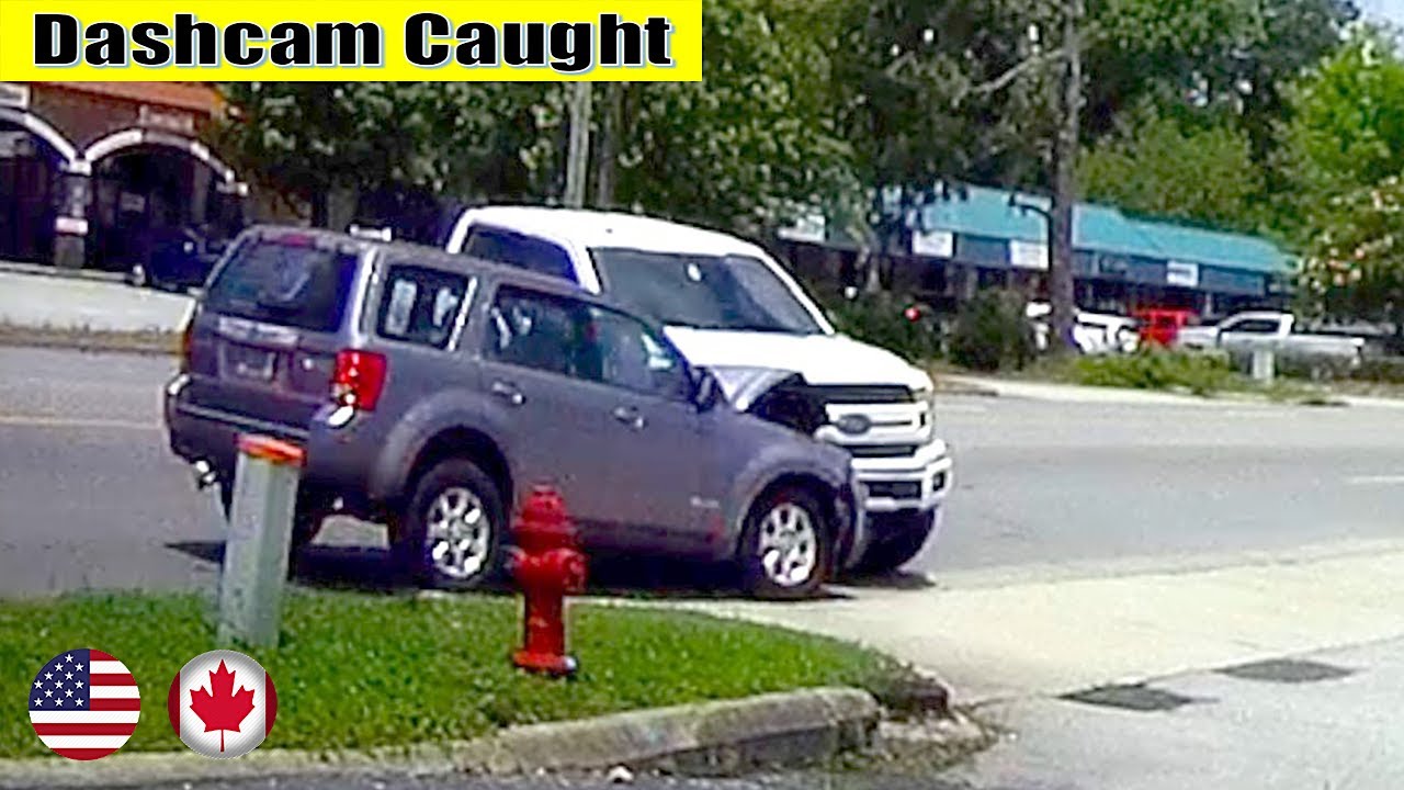 North American Car Crash Compilation - 35