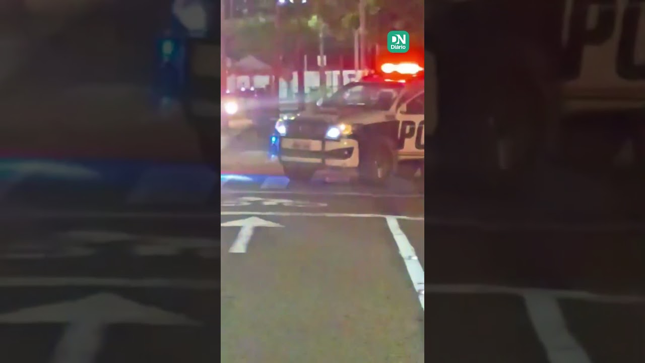 Imagem da notícia Dupla sequestra mulher, foge em alta velocidade, capota carro e é presa em Fortaleza