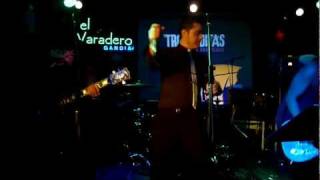 Trogloditas - Todo el mundo ama a Isabel