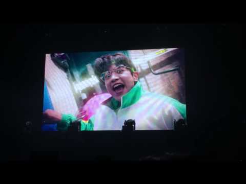 170326 SHINee World V in LA - Woof Woof VCR