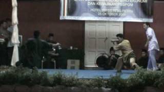 Download lagu fiery machete/parang berapi mp3