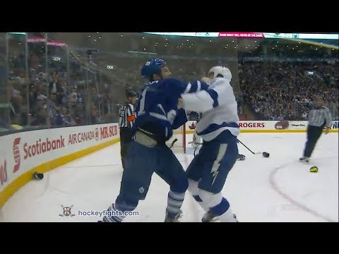 B.J. Crombeen vs David Clarkson