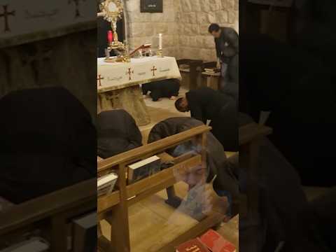 Watch These Christians Praying Like MUSLIMS…