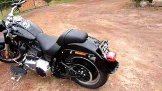 preview picture of video 'Harley Davidson Fat Boy Lo 2010'