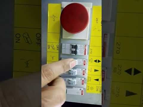 Vận hành thang máy bằng tay trong quá trình cứu hộ trailer