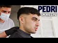 Barber visits, hobbies, family... This is the life of Pedri!