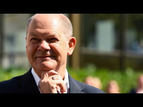 Scholz leaves open plans for bid for SPD chairmanship