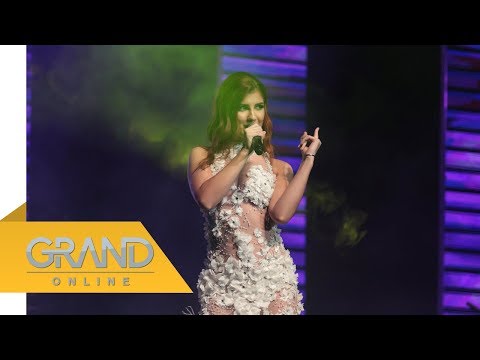 Kristina Denić na koncertu Ane Bekute