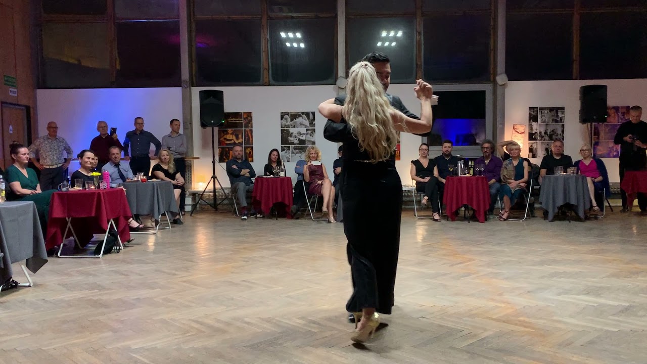 Ezequiel Mendoza i Maja Kucharska 2021 1/3