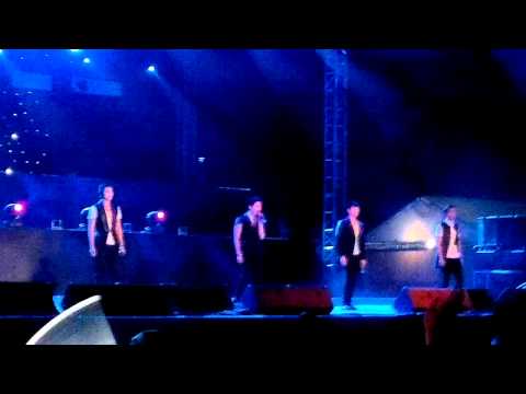 [Fan cam]110610 2AM in VN - This song