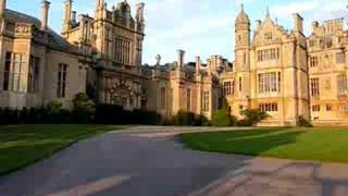 preview picture of video 'Harlaxton Manor courtyard'