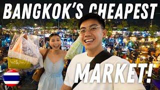 Shopping at BANGKOK'S Cheapest & Biggest Market! 🇹🇭