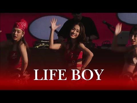 4EVE - Life Boy at HITC 2025, Los Angeles