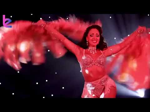 Jolie Burlesque | Feather Fan Show