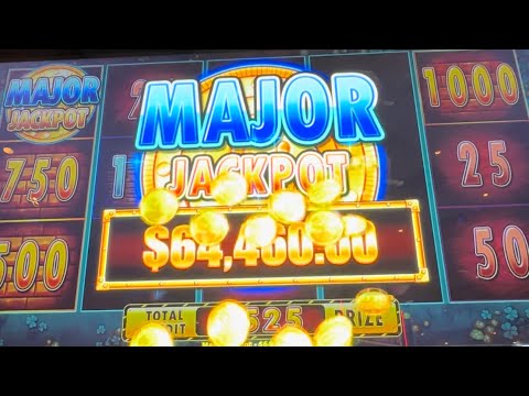 Huff n more puff! Massive major jackpot! $250 bet! High limit! #casino #vegas #slots #slotmachine