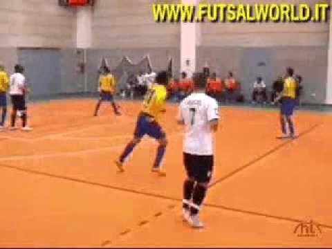 2/10/10 Bergamo Calcetto - Petrarca Padova . . . serie B , futsal / calcio a 5