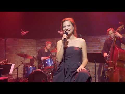 Anastazja Simińska - "Zabawa" z musicalu Piloci - [Live Session]