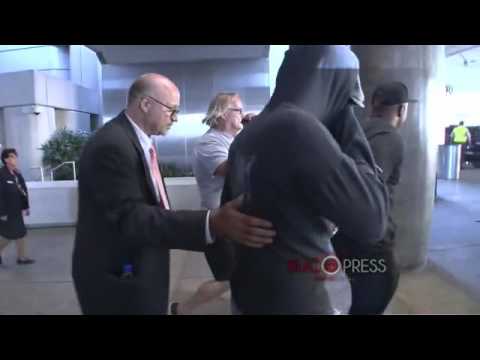 Cuestionan si Leo DiCaprio es un guerrero eco o un hipócrita