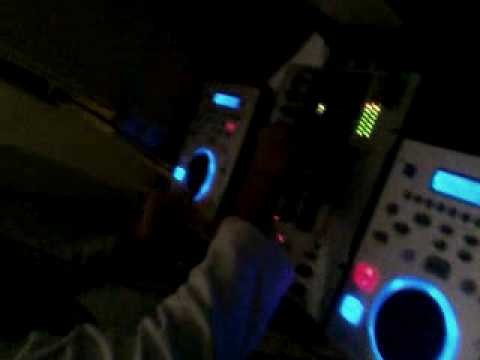 Ardit DJ  play the RUN TO YOU - Sergio Mauri (Simon Deep Divas REMIX)