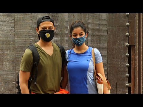 Vatsal Seth Along With Ishita Dutta Snapped Post Gym Session At Bodysculptor Gym Juhu