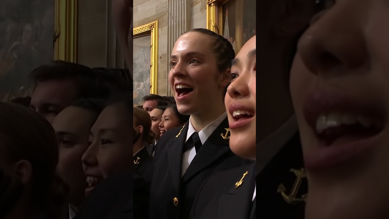 Carrie Underwood goes a cappella at Trump inauguration after sound issues