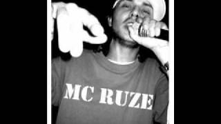 MC Ruze - A Tua Rua... feat Dj Leat
