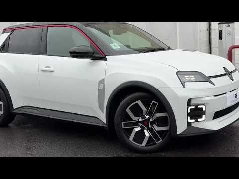 Renault 5 E-Tech techno 52kWh 150hp - Image 2