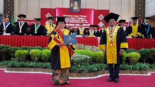 Download lagu Dapatkan Gelar Doktor Ini yang Disampaikan Presiden RI ke 5 Megawati Sukarnoputri mp3 Download lagu Dapatkan Gelar Doktor Ini yang Disampaikan Presiden RI ke 5 Megawati Sukarnoputri mp3