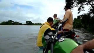 preview picture of video 'Up the Rio Magdalena by boat  to El Banco, Colombia'