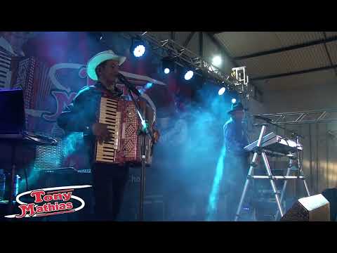 ETERNO AMOR ao vivo tony Mathias e doriko alex em DORIZON Paraná