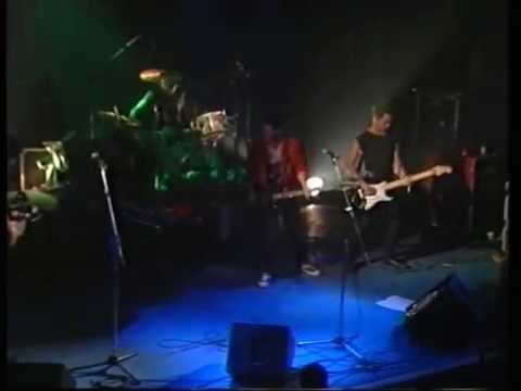 Xutos & Pontapés - Morte Lenta (Almada 1987)