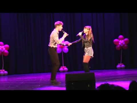 Nagy Natália és Szelle Szilárd : GREASE -Belehalok - Agóra gála Veszprém