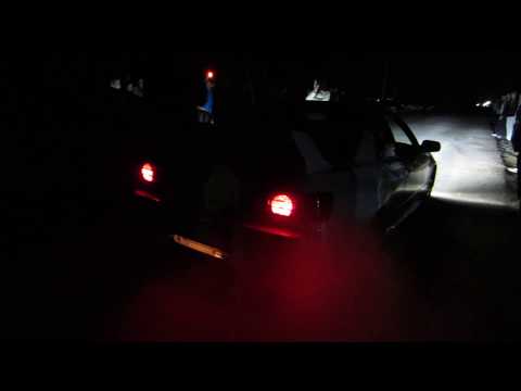 Drag Racing / Toyota Corolla Levin vs Toyota Mark 2