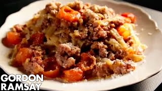 Tagliatelle with Quick Sausage Meat Bolognese – Gordon Ramsay